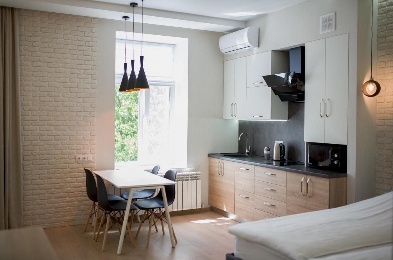 Modern Apartmeents Near Central Park Poltava Esterno foto